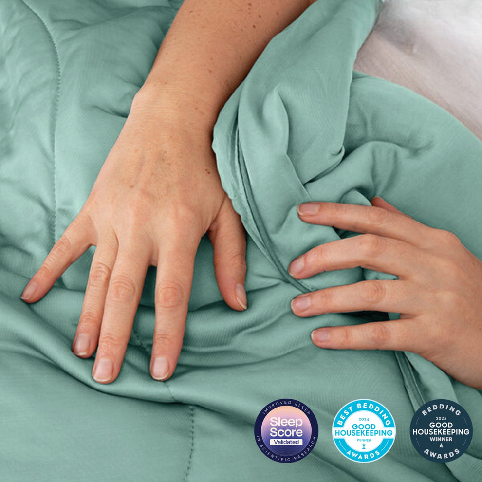 Cloud cooling blanket